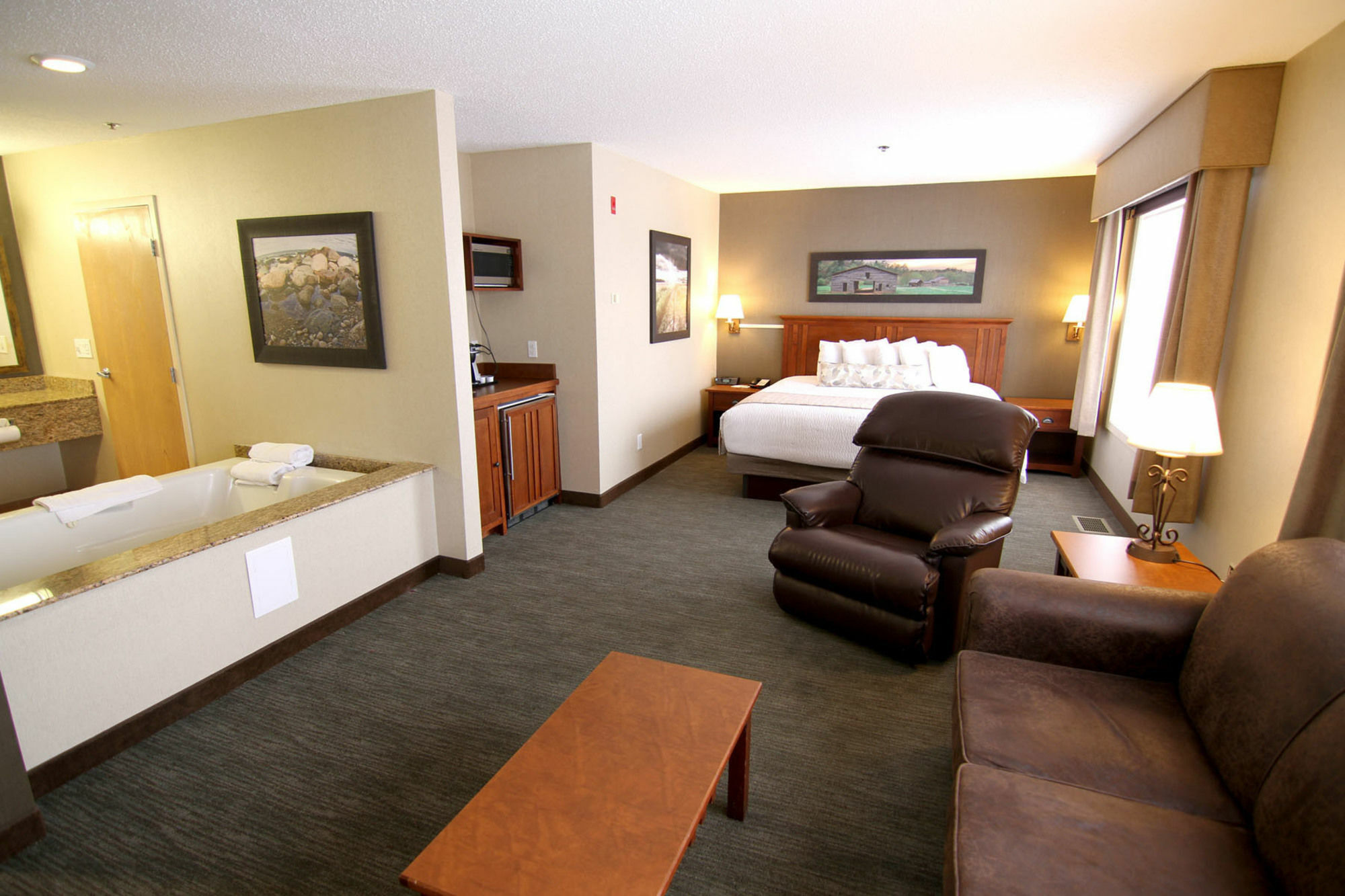 C'mon Inn&Suites Fargo Extérieur photo